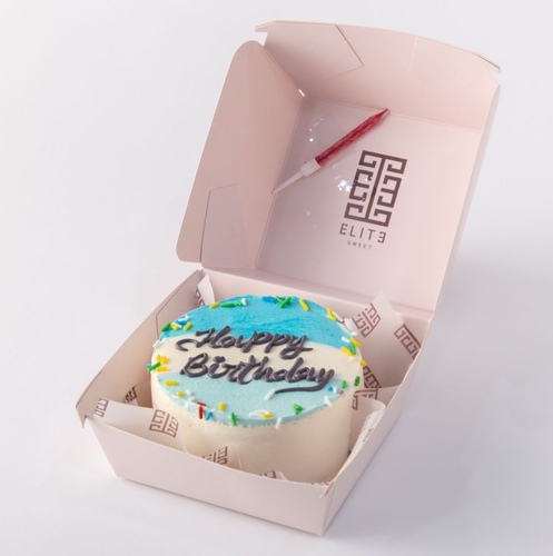 Mini Cake 21 - 4 Inches cake, enough for 1 to 2 persons, flavors are vanilla and strawberry.