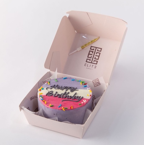 Mini Cake 32 - 4 Inches cake, enough for 1 to 2 persons, flavors are vanilla and strawberry.