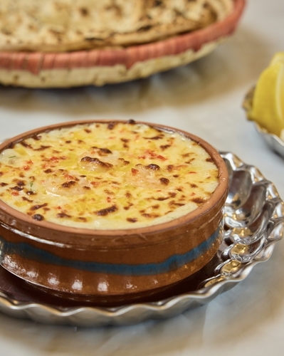 طاجن بشاميل سي فود - طاجن بشاميل بالربيان