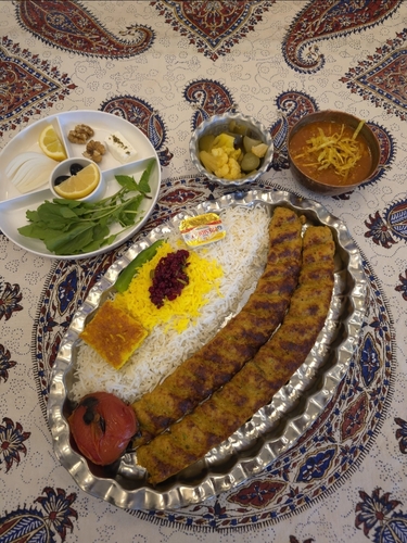 وجبه كباب دجاج ( جديد ) مع العيش