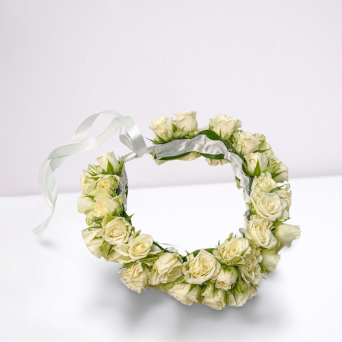 WHITE BABY ROSES CROWN