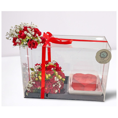 RED HEART CAKE WITH FLOWERS IN ACRYLIC BOX - CAKE ENOUGH FOR 2/4 PERSONS