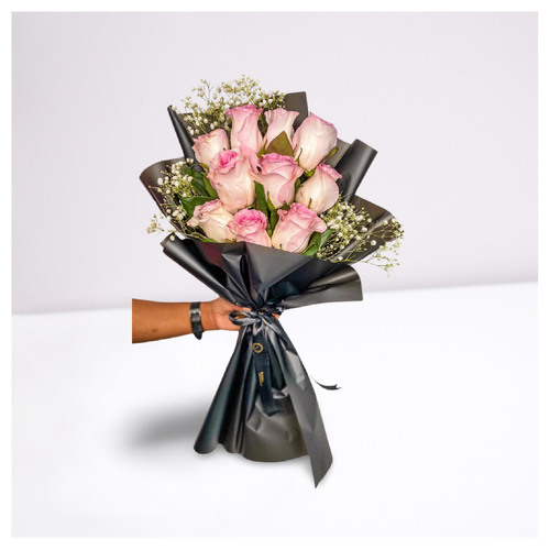 Ville Flowers - HAND BOUQUET ROSES