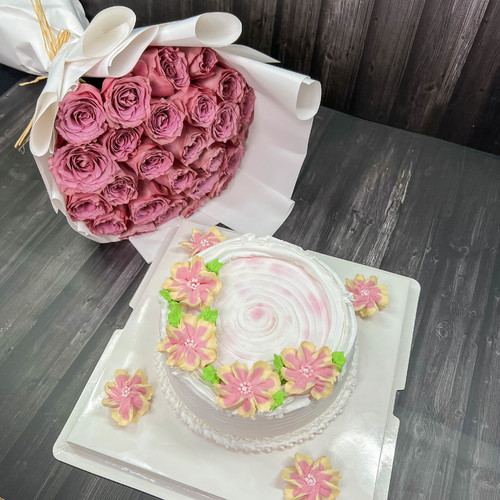 25 ROSE BOUQUET WITH CAKE