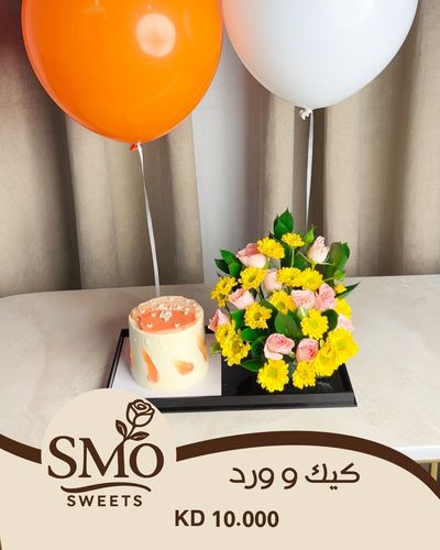 كعكة بالزهور