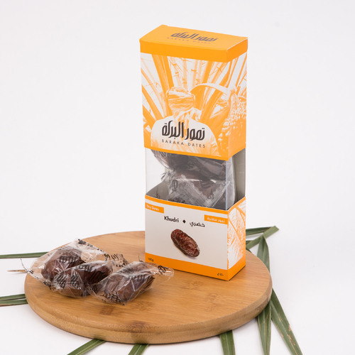 WindowBox - Khudri 150g - The Khudri date is distinguished by its high quality, exceptional nutritional value, and moderately sweet taste. It surpasses others in its ability to maintain quality for a long period and its resistance to heat. Additionally, it is suitable for diabetic patients. Packed in a box.