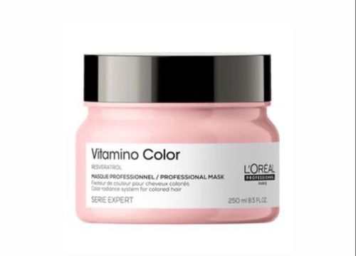 L'oreal Vitamino Color Mask 250ml - Vitamino Color Mask, For Color-Treated Hair 
 
 COLOR PROTECTION Professional mask designed to make your colour last longer.  INTENSE SHINE Hair colour appears brighter,more radiant and shiny DEEP NOURISHMENT Hair feels nourished,