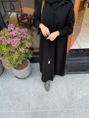 Saham Abaya - Code  Sada 2 - Please Write the Following Information in the Notes Box Below:
 Shoulder Size:
 Sleeve Length:
 Chest Rotation:
 Note: Implementation Period Is 7 Days  Delivery Fee of 3 Dinars to Be Paid upon Receipt of the Order