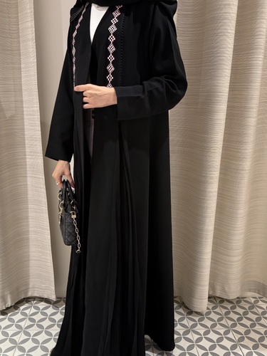 PNK - Please Write the Following Information in the Notes Box Below:
Shoulder Size:
Sleeve Length:
Chest Rotation:
Note: Implementation Period Is 7 Days 
Delivery Fee of 3 Dinars to Be Paid upon Receipt of the Order