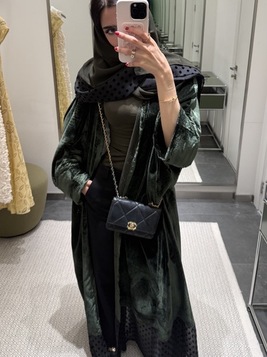 PK - Please Write the Following Information in the Notes Box Below:
Shoulder Size:
Sleeve Length:
Note: Implementation Period Is 7 Days 

Delivery Fee of 3 Dinars to Be Paid upon Receipt of the Order