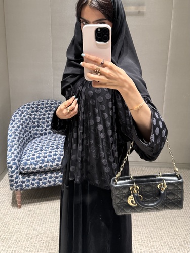 PD - Please Write the Following Information in the Notes Box Below:
Shoulder Size:
Sleeve Length:
Note: Implementation Period Is 7 Days 
Delivery Fee of 3 Dinars to Be Paid upon Receipt of the Order