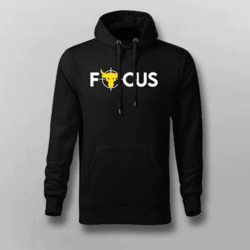 BLACK HOODIE FOCUS