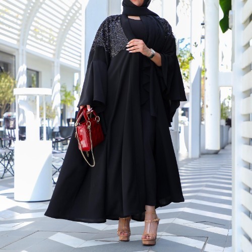 17 - Free size, but we need the length of the abaya

raw type : internet with trtr