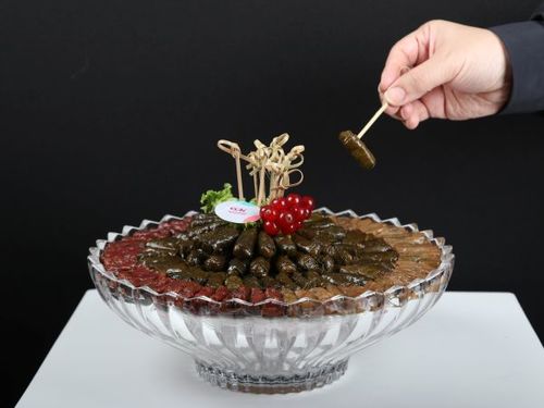طبق كرستال ميني ورق عنب وملفوف - طبق كرستال يحتوي على 185 حبة بالحجم الصفير ميني  ورق عنب بنكهة الليمون    





ملفوف اخضر واحمر بدبس الرمان