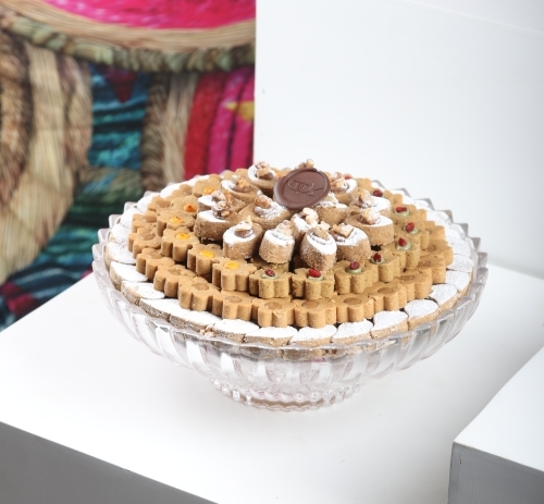 طبق كرستال غريبة