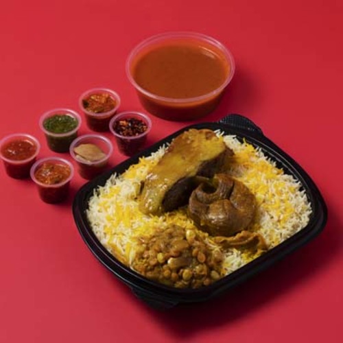 AUS Meat Machboos - Australian meat majboos with rice and stuffing, served with daqoos, five types of maabij and agar.