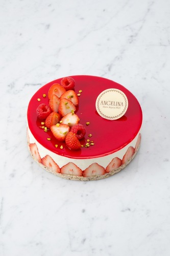 Fraisier entremet 1 DAY BEFORE DELIVERY - a perfect summertime dessert to share! &nbsp;This large format version of&nbsp;Fraisier&nbsp;combines the freshness of strawberries, the sweetness of vanilla cream, and the texture of a hazelnut biscuit.