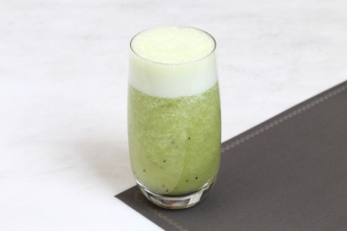 Kiwi - kiwi, sugar
  syrup and water