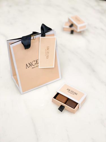 Chocolate box - 2 pieces - Angelina offers a variety of delicious chocolate&nbsp;in its elegant box&nbsp;with your choice of&nbsp;different flavors.