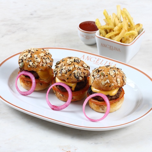 Beef mini burger - Mixed seeds bun, tomatoes, onion confit, cheese sauce and pickles.&nbsp; Choice of&nbsp;fried&nbsp;chicken or Beef. Served with&nbsp;French&nbsp;fries.