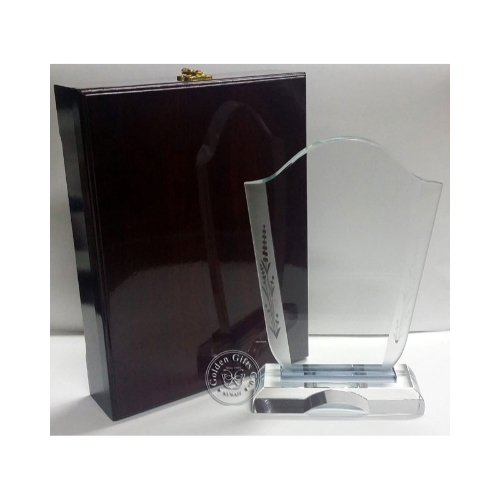 Golden Gifts co - Big Trophy (T406) - Trophy Shield Shape Wave from top with wooden box 
 * In case of printing option, Kindly after completing your order send us your requested Picture to be printed on through our WhatsApp No. 97172071, Know that it will take 7-10 working days to be delivered