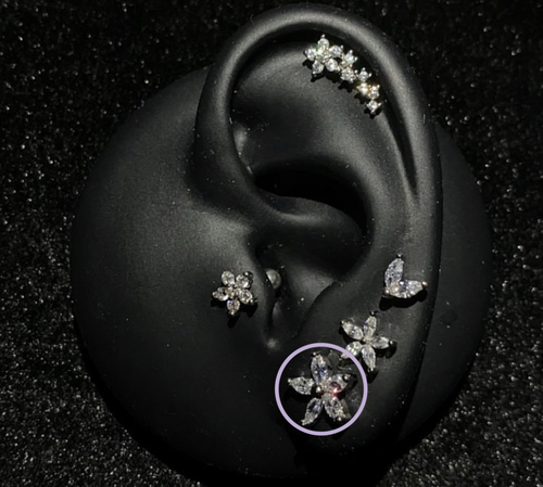 Large Flower piercings Thin Bar (20G)