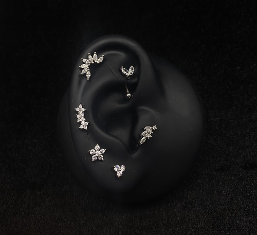 Marquise Crescent piercing Thin Bar (20G)