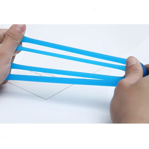 Stretchy string fidget