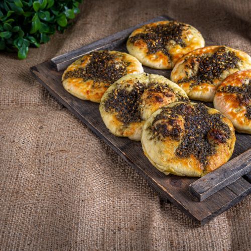 نصف درزن صفايح زعتر