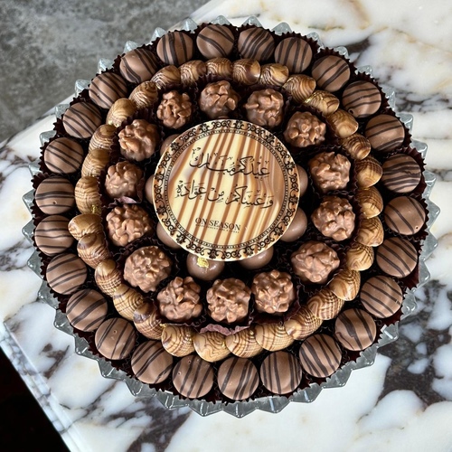 Tray AA - 1.250 kilo of luxury chocolate, flavors of chocolate: Almond, Rahash, Golden C, Hazelnut Truffles