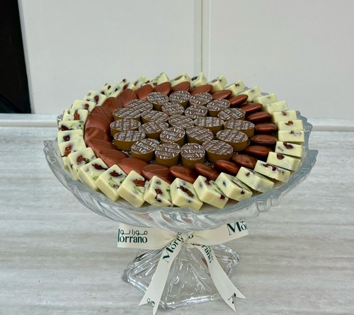 Black rahash nuts - White chocolate with black rahat with nuts and orange cocoa, plate 100 pieces (980 grams)