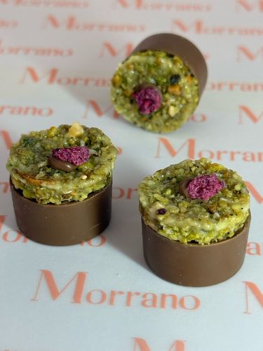 Pistachio baklava - Swiss chocolate with crunchy pistachio baklava flavor