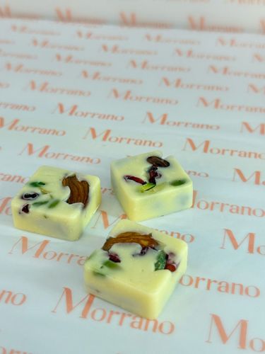 Black Rahash - Swiss chocolate with black rahash and nuts
