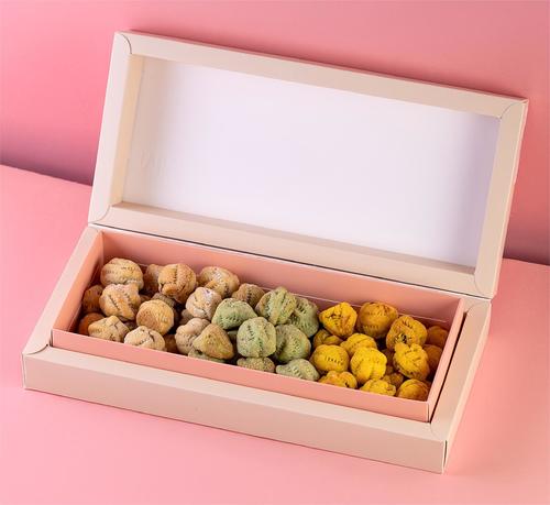 Maamoul Mix - Small Maamoul Balls Pistachio Aleppo Semolina Stuffed with Dates and Pistachios Saffron Semolina Stuffed with Dates and Almonds Classic Malban Semolina Weight 700 grams