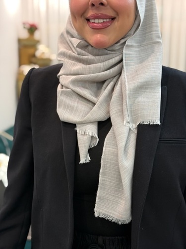 BEIGE SUMMER SHAWL