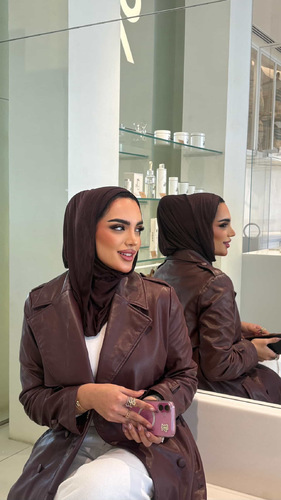 BURGUNDY BROWN CLINICS