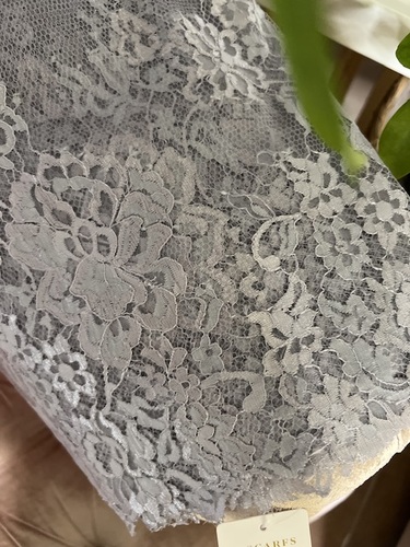 Gray Dantil with shifon