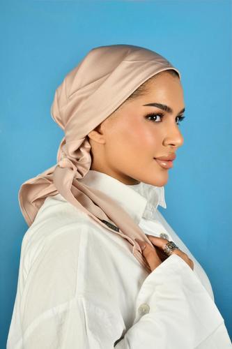 NUDE SCARF
