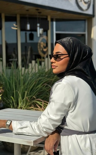 SHINING BLACK SCARF