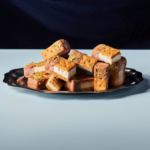 رهش بايتس - 14 حبة من الرهش بايتس مغطات بالشوكولاته والفتستق