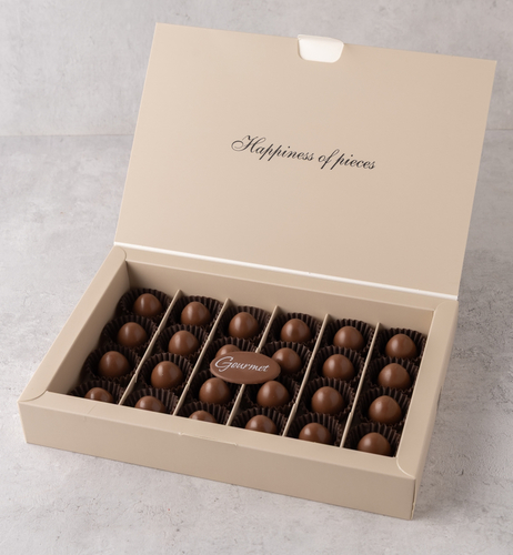 crunchy hazel - A luxurious chocolate pcs filled with rich hazelnut cream blended with crunchy wafer