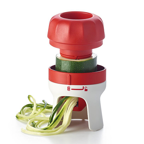 Handy Spiral - can turn an uninspired vegetable meal into a fun process that helps maintain your health. The manual vegetable curler is a small tool that cuts vegetables like zucchini, carrots and cucumber into the shape of noodles and adds variety and color to your meals. The vegetable curler is great for making a salad on the go, for occasionally reducing carb intake (without offending the pasta!), And for sautéing vegetables before you head out to tackle the rest of the evening chores!

Safe instructions
for use for the dishwasher. The blade should not be allowed to come in contact with other metal, ceramic or glass items, as this may damage and blunt the cutting edge of the blade. It is recommended to clean all parts immediately after use.