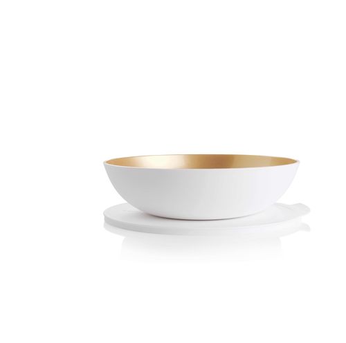 Serving Bowl 1.5 L | Snow White & Antique Gold | Allegra Series - Allegra Serveware features a modular design and is part of an interlocking series, offering versatile and space-saving solutions. Each serving bowl comes complete with a base and a lid for added convenience.
Serve your meals in style! The Allegra 1.5 L Bowl will brighten your table setting with color! Inspired by the beauty of nature, the Allegra 1.5 L Bowl will present your food in an elegant style. With a simple, modern aesthetic, it looks attractive on any table setting. Its versatile size makes it ideal for serving and storing fresh foods such as mixed salads, snack foods, fruit salads, desserts and more. The bowl comes with a lid, perfect for sealing leftovers and storing foods in the fridge or on the go. The tab on the side makes it very easy to remove the lid. Whether you're serving a family meal or bringing a dish to a party or picnic, the Allegra 1.5 L Bowl will be your go-to serving piece. This 1.5 L bowl is a great size for individual servings of salads, soups or pasta, cheese, crackers and small fruits for table serving indoors and outdoors and can be sealed to store and stack in the fridge.Specifications: Capacity: 1.5 L 
 Dimensions: L 26.1 x H 8.8 CM 
 Color: Snow White / Antique Gold
Benefits:Elegant, dual color design: Thanks to a special technology, the exterior is textured and matte while the interior is smooth and shiny for easy serving and cleaning, while the 2 tones offer a pristine, modern look. Take with you on the go to a party or a picnic without worry of spillage, thanks to its leak proof lid.  Locks in food freshness thanks to the airtight lid.  So long, plastic wrap and foil! Thanks to the airtight and leak proof lid you can prepare your dishes in advance, take on the go and store leftovers. No need to use plastic wrap or foil over your serving bowl! Durable and resistant to breakage without sacrificing beauty. Easy to open thanks to the large tab on the lid. Nestable for compact storageUse & Care:Dishwasher Safe Not suitable for Freezer, microwave & conventional oven use. Do not Use Sharp or metal utensils To avoid scratching, it is recommended to serve food using only plastic or wooden utensils. Do not use abrasive cleaning pads or abrasive cleaners, as these will scratch the container. Suitable for cold foods only.