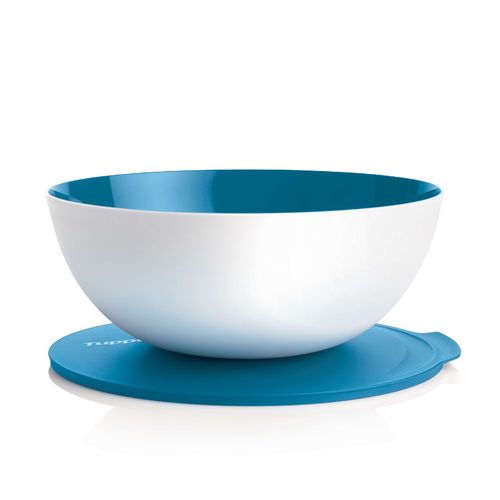 Serving Bowl 5 L | Snow White & Peacock Blue | Allegra Series - Allegra Serveware features a modular design and is part of an interlocking series, offering versatile and space-saving solutions. Each serving bowl comes complete with a base and a lid for added convenience.Serve your meals in style! The Allegra 5 L Bowl will brighten your table setting with color!
 Inspired by the beauty of nature, the Allegra 5 L Bowl will present your food in an elegant style. With a simple, modern aesthetic, it looks attractive on any table setting. Its versatile size makes it ideal for serving and storing fresh foods such as mixed salads, snack foods, fruit salads, desserts and more. The bowl comes with a lid, perfect for sealing leftovers and storing foods in the fridge or on the go. The tab on the side makes it very easy to remove the lid. Whether you're serving a family meal or bringing a dish to a party or picnic, the Allegra 5 L Bowl will be your go-to serving piece. This 5 L bowl is a great size for individual servings of salads, soups or pasta, cheese, crackers and small fruits for table serving indoors and outdoors and can be sealed to store and stack in the fridge.Specifications: Capacity: 5 L 
 Dimensions: L 32.2 x H 13 CM
 Color: Snow White / Peacock Blue
Benefits:Elegant, dual color design: Thanks to a special technology, the exterior is textured and matte while the interior is smooth and shiny for easy serving and cleaning, while the 2 tones offer a pristine, modern look. Take with you on the go to a party or a picnic without worry of spillage, thanks to its leak proof lid.  Locks in food freshness thanks to the airtight lid.  So long, plastic wrap and foil! Thanks to the airtight and leak proof lid you can prepare your dishes in advance, take on the go and store leftovers. No need to use plastic wrap or foil over your serving bowl! Durable and resistant to breakage without sacrificing beauty. Easy to open thanks to the large tab on the lid. Nestable for compact storageUse & Care:Dishwasher Safe Not suitable for Freezer, microwave & conventional oven use. Do not Use Sharp or metal utensils To avoid scratching, it is recommended to serve food using only plastic or wooden utensils. Do not use abrasive cleaning pads or abrasive cleaners, as these will scratch the container. Suitable for cold foods only.