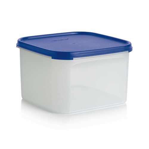 Square 2 | 2.6 L | Lacquer Blue | Modular Mates® Series - Our Modular Mates® Square storage containers will keep your pantry squared away!
 The Square is specially designed to optimize storage in cabinets and drawers. It works like building blocks with additional Modular Mates® containers to fit your space. 
 The airtight, moisture-proof, and bug-proof seal keeps food fresh and safe for longer. Its large opening allows for easy filling and scooping of the contents with no mess. 
 This container is ideal for storing staples like flour, sugar, oatmeal, cornflakes and other cereals, rice, pasta, dry beans, cookies and much more.
Specifications: Capacity: 2.6 L (11 Cups)
 Dimensions: W 19 x H 11.5 x L 19 cm
 Color: Lacquer Blue (seal)
 Benefits:Freshness seal: airtight, moisture proof, and insect proof to protect food; retains crunch of crunchy foods and softness of soft foods Modular system: designed for easy stacking and named by height; for example, two Square 1 = one Square 2, and one Square 1 + one Square 3 = one Square 4; same length for stacking with Modular Mates® Oval storage; same width as Rectangular's. Translucent container: contents visible at a glance, no more guessing or rummaging; smooth window for adding labels if needed; lightly textured sides for better grip; BPA-free. Wide opening: accommodates a variety of items; allows neat scooping and leveling when measuring ingredients. Say goodbye to chaos! more organized and no more open packages that risk spillages in the drawers/cupboards. Use & Care:Wash before first use. Dishwasher safe Not freezer safe Not safe for use in microwave Can be recycledTips: Wash between refills of oil-containing foods such as chips, cookies, nuts, seeds, etc.
 Two Ovals fit side by side atop one Square.
 Not only for food, Modular Mates® can also organize medicines, hobby supplies, pet items, and more.Stores up to:
 ± 1.4 kg | 3 lb all-purpose flour ± 2.3 kg | 5 lb granulated sugar​ ± 1 kg​ | 2.2 lb powdered milk ± 340 g | 12 oz corn flakes​ ± 340 g | 12 oz bag regular marshmallows ± 1.8 kg​ | 4 lb dry white beans​