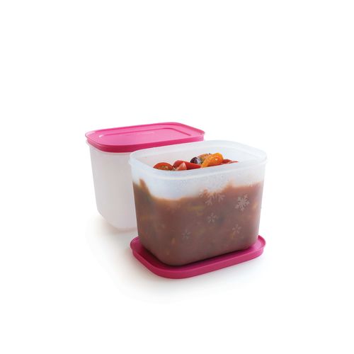 1.1 L Small Deep | Set of 2 | Freezer Mates® - Our No. 1 freezing containers will save you time and energy. Thanks to their design, they freeze faster and their material enables easy unmolding when frozen. Their shape makes them nestable when empty and they take up very little space when stored in the pantry. To top it off, they feature unique stain control technology!Exclusive to Tupperware, our specially designed freezer storage containers feature a square/round shape to help you save space in your freezer, and a more flexible material to unmold frozen items with ease. All our plastic freezer containers feature our innovative stain guard to help prevent staining from soups, stews, sauces and so much more. You'll marvel at how neatly the modular stain guard containers stack to help keep your freezer shelves organized and clutter-free. When not in use, nest the freezer storage containers to save room in your storage drawers. With so many different sizes to choose from, you'll always find the perfect container to meet your freezer storage needs! The Small Deep container is perfect for (but not limited to):Preparing pasta sauces in advance such as Bolognese, tomato sauce, pesto and so much more! You’ll always have sauces available in the freezer when you find yourself entertaining guests at short notice. Freezing the right amount of fruits or vegetables for pies and tarts. Soups and stews When bringing home packages of frozen vegetables or fruits, simply open the bags and transfer the food into your Freezer Mate. Since the food is already frozen, you don’t have to worry about it sticking together so it will be easy to take out just the amount of food you need each time!Design features:Save space in your freezer thanks to the stacking features on the feet and inside rim on the top of the seal. Neatly organize your freezer thanks to the modularity of the containers! Cool etched snowflake design not only lets you know it’s safe to put in the freezer, but it also makes it easier to grip when wet with condensation. Seal protects the contents from the dry air and prevents spillage and odors from other foods seeping in, so your food stays as fresh as possible. Food freezes quickly because the curve at the bottom of the container allows the cool air to circulate more evenly. Unmold your frozen items with ease thanks to the flexible material, rounded corners and glossy interior. Maximum fill line inside the container ensures your food has enough space to expand during the freezing process. Color Control coating helps to prevent staining from ingredients such as tomato sauce, carrots, turmeric, etc. Freezer containers nest together to save space in your cupboard or drawer when not in use.Specifications: Dimensions: W 11.4 x H 11.8 x L 15.2 cm
 Volume: 1.1 L
 Temperature: -25°C
Use & Care:When dishwashing, make sure to place the seal on the top rack and the base should be placed loosely in the dishwasher with no pointed or sharp items pushing against them. This will prevent deformation. Rinse out thoroughly before placing in the dishwasher. Residue from color-rich foods like tomato sauce can stain the outside of the container as the Color Control is only on the inside of the base. To optimize storage space in your cupboards, nest the containers by placing taller containers into flatter containers. For bases of the same height, place the small containers into the wider containers.Tips & Life Hacks: Why FreezeKeep food fresh longer. Freezing slows down the chemical and microbiological processes that cause foods to spoil and lose nutrients.​ Save money. Buying in bulk is cheaper than buying in smaller quantities. But storing those extra portions can leave your freezer crowded and messy. Freezer Mates® are perfect for storing extra fish, fruits and vegetables with ease.​ Save time during your busy work week with batch cooking. Cooking large quantities of stews and other meals over the weekend saves time during the week. If you don't like eating the same meal several days in a row, freeze and store your food for later.How to store frozen food:Only freeze clean, fresh food.​ When freezing cooked food, allow to fully cool before placing into the freezer.​ Fill containers to max fill line to allow space for expansion during the freezing process.​ For larger quantities, portion food into separate containers beforehand. This will speed up the freezing time and when it's time to eat, you will have the exact amount you want to use.​ Locate the freezer’s coldest zone/drawer (read the appliance leaflet) and place the specific food in that zone for faster freezing. The secret behind excellent results with vegetables is to blanch them in boiling water for 1 to 2 minutes. After boiling, cool the vegetables quickly in ice water before freezing. This process blocks enzymes that can deteriorate vegetables and will kill most of the microorganisms that can be present.​ Always label food containers so you can easily identify what's in your freezer.​How to thaw food after freezing:Thaw food in the fridge overnight or in the microwave on low power/wattage. Always transfer food to a microwave-safe container. ​ Do not thaw at room temperature; this can promote growth of harmful microorganisms.​ Never re-freeze thawed food.​ Once food is thawed, be sure to eat it within the recommended timeframe.