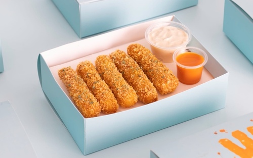 Spanish Fingers - 5 PCS OF SMOKED HALLOUMI fingers SERVED WITH RANCH & BUFFALO SAUCE