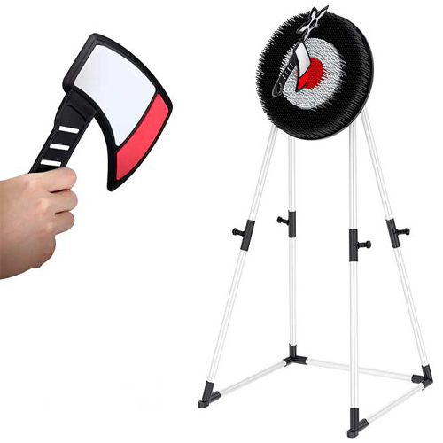 LW20-09/Axe Throwing Game - Practice your aim with this Axe and Throwing Star Target Set Suitable for ages 14 years and up