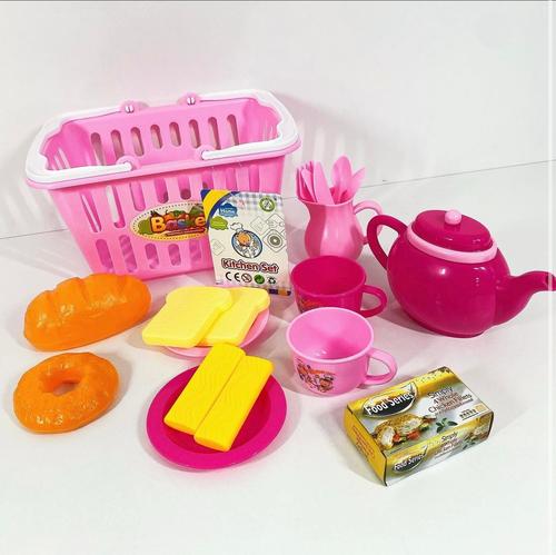PLAY FOOD SET- SK63B - PRETEND PLAY KITCHEN/PICNIC SET 
 SET INCLUDES A PORTABLE BASKET WITH HANDLES FOR EASY STORAGE AND TRASPORT.ACCESORIES TYPECALLY INCLUDES TOY CUP 
 FOR 3+ AGES