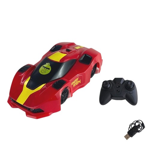 VS0597 ANGRY BIRDS R/C CAR - The Angry Birds Movie Wall Climber remote control car toy.&nbsp;Item Type: Remote Control (R/C) Car.Theme: Based on The Angry Birds Movie franchise.Age Recommendation: 8+ years.Features: Designed to climb on walls.